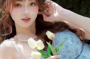爱美足 – 海椒作品更新！红裙美图如诗如画，邀你共赏她的艺术魅力。.txt