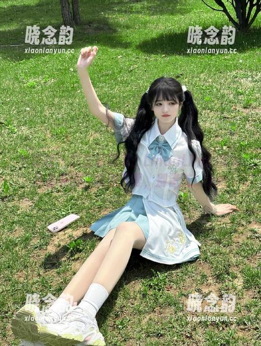 爱蜜社 - 职业装风采：LindaLinda带给你最美图，快速下载，别错过！.txt