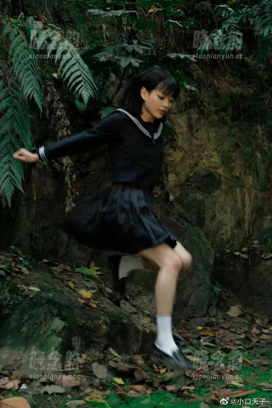 爱蜜社 - 走进杨紫嫣的私人世界：女王级私房美图，让你惊艳不断.txt