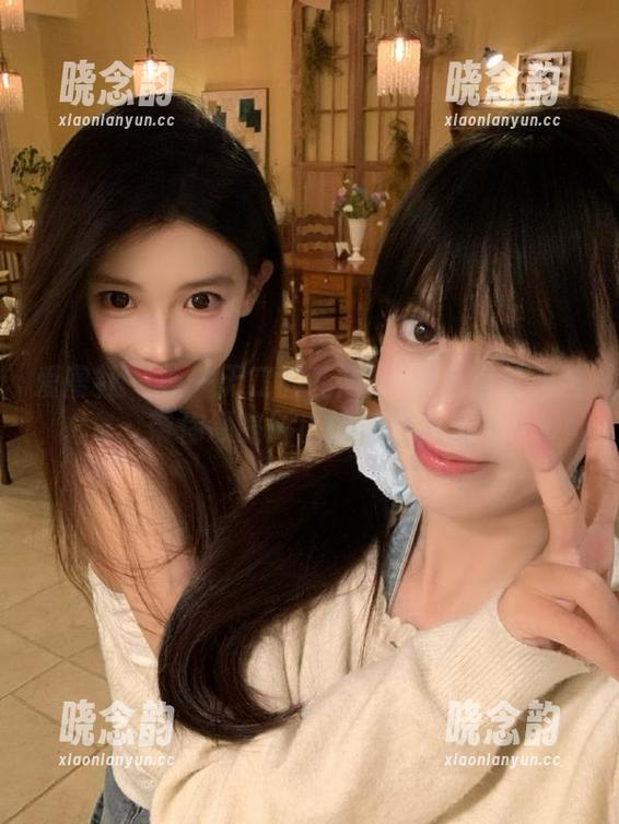 爱蜜社 - 独一无二的莉娜lena私房礼服合集，带你领略时尚的多样风情.txt
