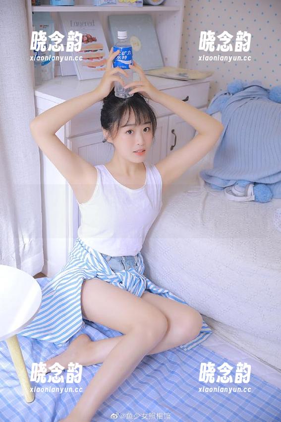 物恋传媒 - 品味elise的油亮写真作品，感受她在艺术创作中的璀璨才华.txt