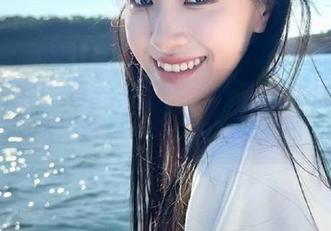 物恋传媒 – 每一张都是艺术！案例猫耳女神精选写真图包推荐.txt