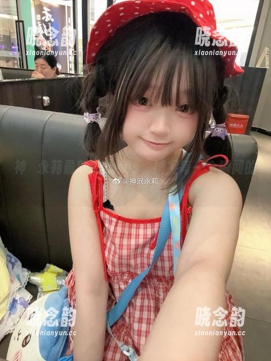 神沢永莉最新肉丝cos，捕捉每一个瞬间的独特魅力与风情！.txt