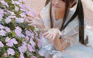 观看神沢永莉的独特居家写真，感受她的创意与生活理念.txt