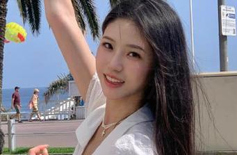 秀人网 – 探索最新Yuki鱼儿高跟鞋美图，演绎时尚的独特魅力之旅.txt