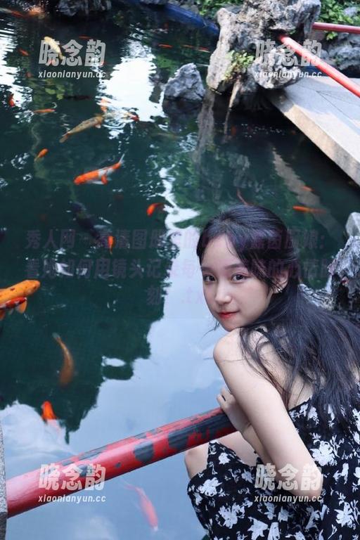 秀人网 - 高清图册里的baby嘉茵厨娘：看她如何用镜头记录每一道美味的心情时刻！.txt