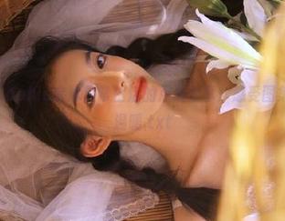 秀人网 – sophie余冰日常生活的点滴分享：感受图集中流露的温暖.txt