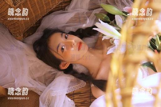 秀人网 - sophie余冰日常生活的点滴分享：感受图集中流露的温暖.txt