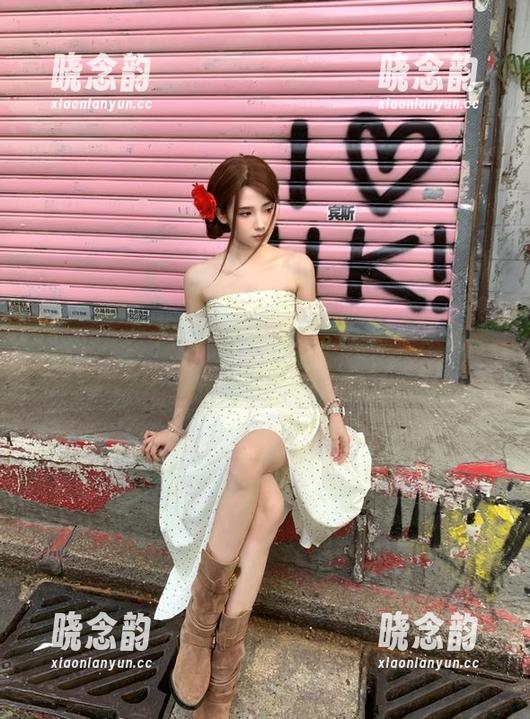 秀人网 - 允尔泳装写真全集：给你无限遐想的水边梦想.txt