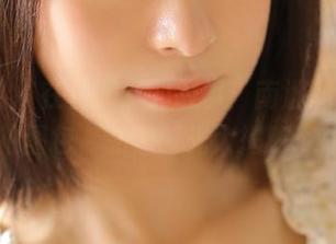秀人网 – 在校服下的故事：南湘baby私拍图包，私密时光大揭秘.txt
