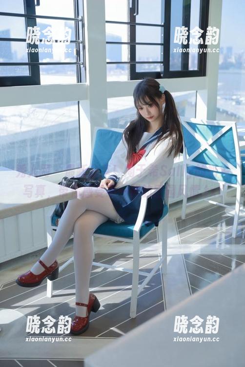 秀人网 - 最新分享！周于希Sally的奶牛写真，带你感受不一样的田园风情.txt