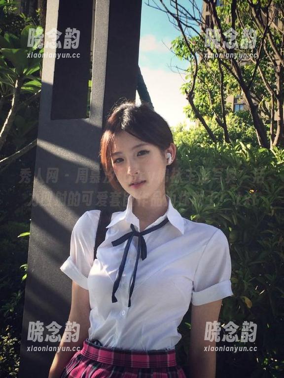 秀人网 - 周慕汐fairy棉袜主题写真，活力四射的可爱套图作品为你献上！.txt