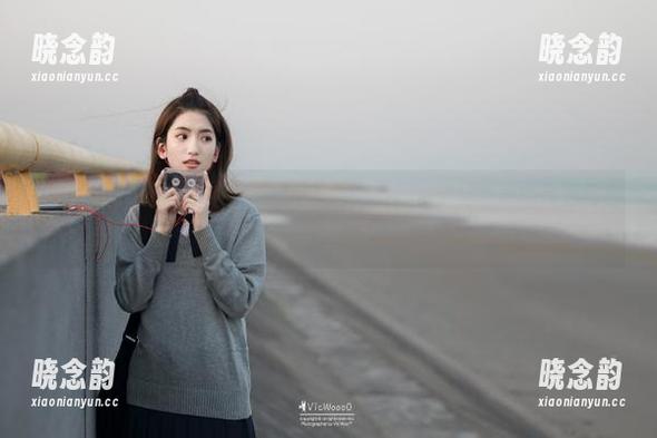 秀人网 - 奈奈Fox的连体衣写真合集，照片中流淌着的青春与自信的气息.txt