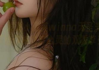 秀人网 – 发现小泡芙winna无圣光厨娘作品，带给你视觉与心灵的双重享受.txt