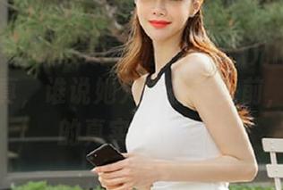 秀人网 – 新鲜美图更新！张思允Nice比基尼写真，谁说她只能在镜头前，看看她的真实力！.txt