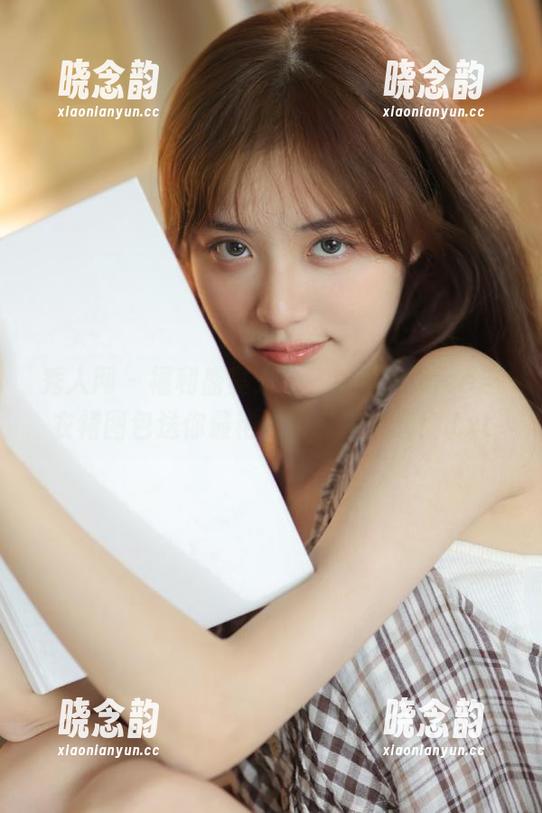 秀人网 - 福利盛宴来临，张思允Nice连衣裙图包送你最艳丽的时尚灵感！.txt