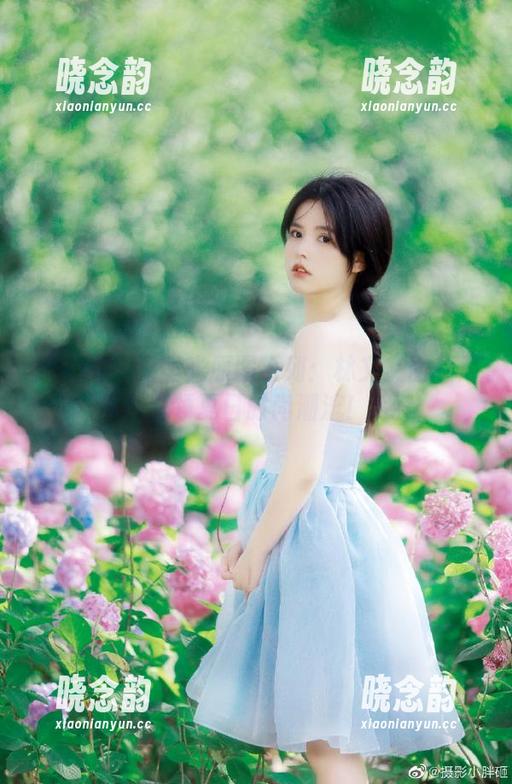 秀人网 - 无圣光原图系列：林文文比基尼写真引领夏日时尚潮流！.txt