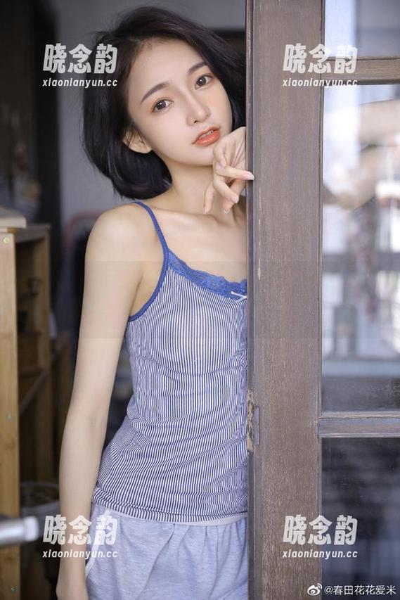 秀人网 - 唯美果儿celia短裤写真合集，免费图包带你领略不一样的时尚视角!.txt