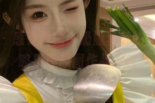 秀人网 – 感受柚柚小奶瓶套装的魅力，领略精美原图作品.txt