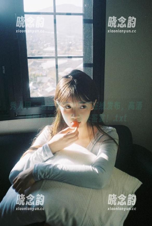秀人网 - 爱酱里清纯写真在线发布，高清原图尽在这里等你来鉴赏！.txt