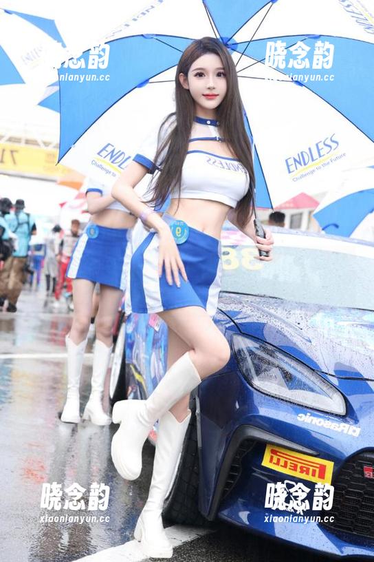 秀人网 - 下载蓝夏Akasha校园写真，网盘分享让美好记忆尽在掌握.txt