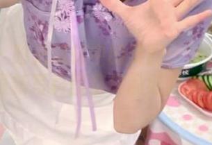秀人网 – 时光流转中的美丽：顾楚楚学姐最新写真图集作品绽放.txt