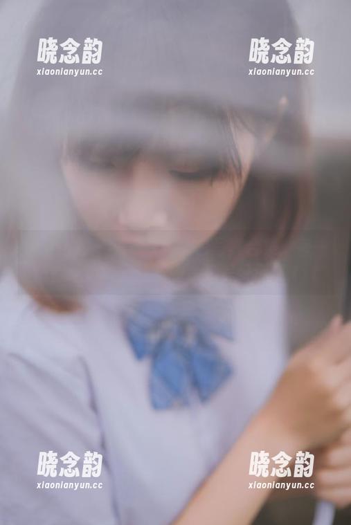 紧急企划 - 见希w的纯白写真合集：每一张都是心灵深处的纯净与美好记忆.txt