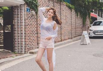 纳丝摄影 – “小黄猫”写真精选：揭开自嘲的面具，这套服装下的真实我与反差.txt