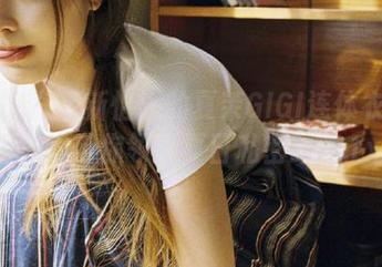 美媛馆 – 清新怡人的夏茉GIGI连体衣写真图包，带你领略夏日私密时光.txt