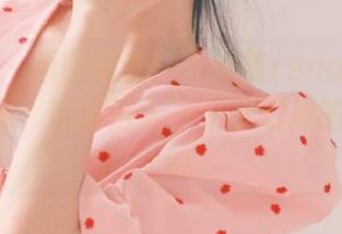 美媛馆 – 原图曝光！小海臀rena的最新清纯写真，带你进入一个梦幻般的世界！.txt
