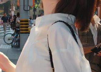 美媛馆 – 听说最新资源来了！许诺sabrina连体衣写真，穿上后走路都带风！.txt