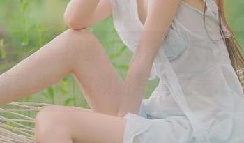 花漾show – 探索小海臀的天使魅力，高清壁纸带你领略写真之美.txt