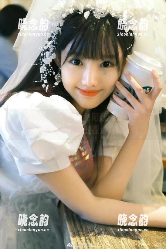 花漾show - 与黄乐然同行：天使主题的写真原图与图册的视觉之旅.txt