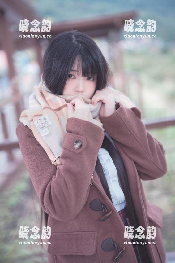 落落Raku倾情奉上CITYGIRL写真套图，散发都市女性的无限魅力，赶快免费下载吧！.txt