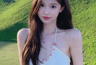 蜜桃社 – 无圣光海边写真：谢芷馨Sindy带你领略夏日的纯净与自由.txt