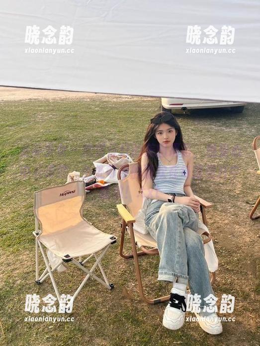 觅芙少女 - 欣赏仔仔的美图摄影，感受心中有诗意、处处可寻的清欢在每张照片中绽放！.txt