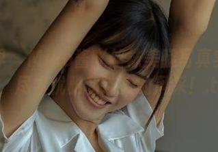 语画界 – Miko酱吖丝袜美腿写真实力更新，尽显优雅和迷人的风采！.txt