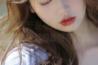 语画界 – 徐莉芝双马尾写真拍摄背后：每张照片讲述的独特故事.txt
