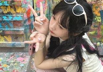 语画界 – 徐莉芝甜心合集：发现她的甜美风格，探索独特气质的魅力.txt