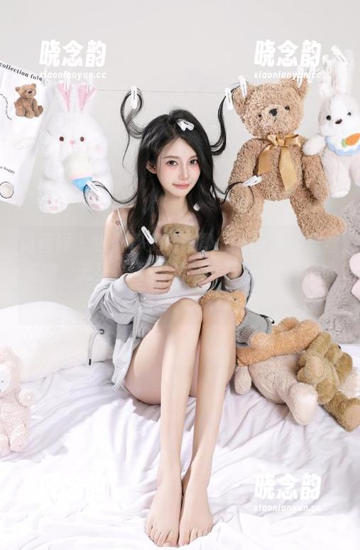 语画界 - 纵情享受杨晨晨sugar女神黑丝美腿，无圣光原图带你领略不一样的视觉盛宴！.txt