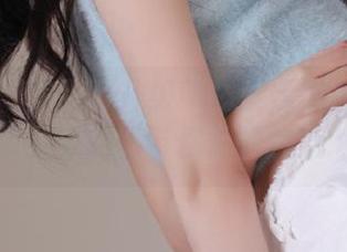 语画界 – 美丽再升级！杨紫嫣黑色系列写真原图更新，带你体验魅惑.txt