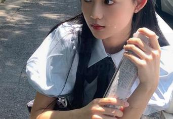 语画界 – 免费获取杨紫嫣JK图片，清新优雅风格，唤醒你心中的小鹿！.txt
