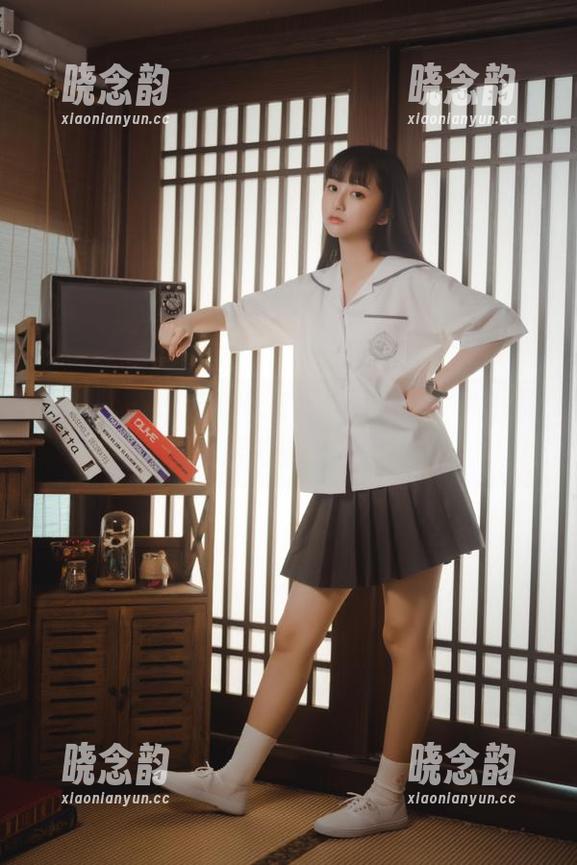 语画界 - 沐若昕女友写真作品集，原图展现优雅与活力的完美结合.txt