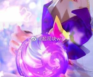 起司块wii的和服COS大放异彩，分享她的时尚穿搭秘诀！.txt
