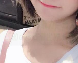 超级小禾儿JK写真的魅力，进入她独一无二的cos资源世界.txt