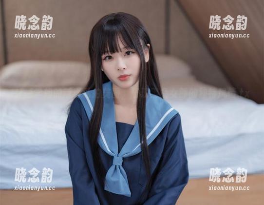 轩萧学姐的新春私拍美图，展现黑兔女郎的独特风情.txt