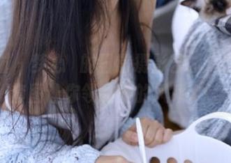 轰趴猫 – 梦心玥的日常摄影艺术，原图与套图让你领略她的风采.txt
