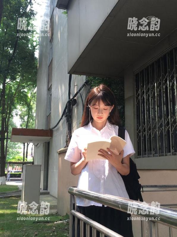 微密圈 - 迷人的五姨太豹纹图册：这就是你未见过的时尚与搞笑的完美合集！.txt