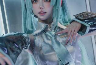 唯美呈现：阿包也是兔娘的碧蓝航线尾张高清作品集，约你一起感受纯真的海洋梦！.txt