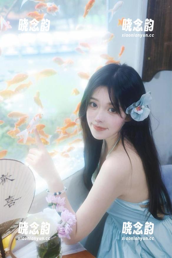 陈妮妮UNI 微密圈 - 福利不断!陈妮妮UNI豹纹写真图片,展现女性力量与柔美.txt